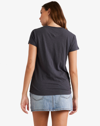 NOUMEA DESTINATION TEE