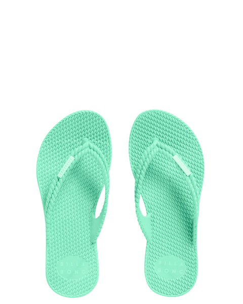 KICKS THONG