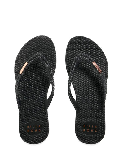 KICK BACK THONG - SOLID