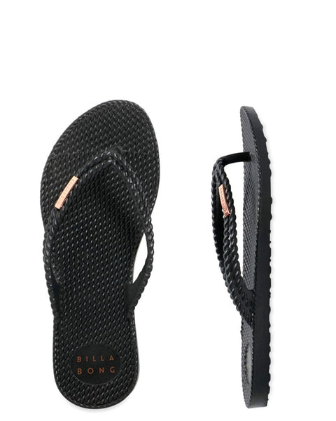 KICK BACK THONG - SOLID