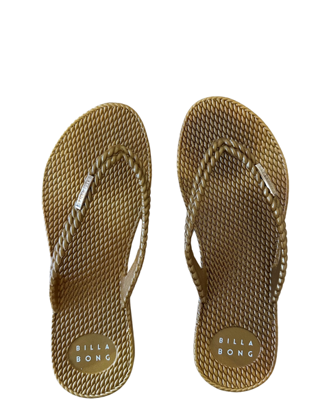 KICK BACK THONG - METALLIC