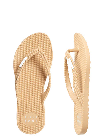 KICK BACK THONG - SOLID