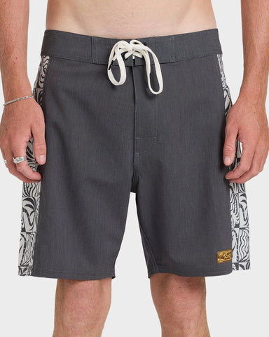 EXOTICA TRUNK 17