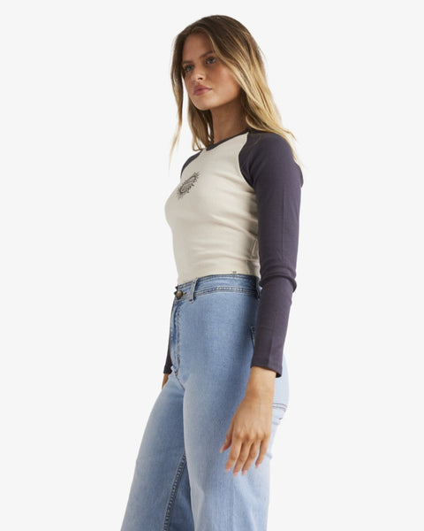 BRING THE SUN RAGLAN