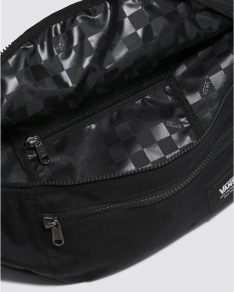 WARD CROSS BODY