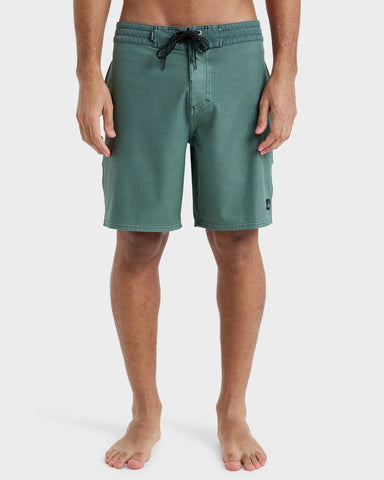 SURFSILK STREET TRUNK 18