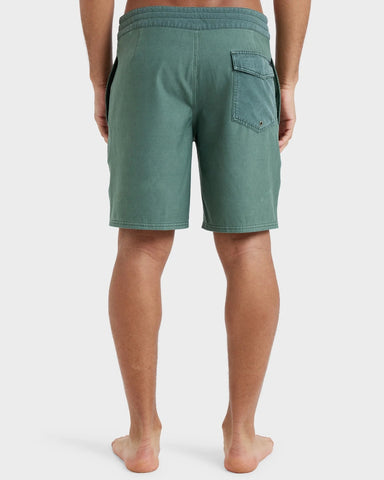 SURFSILK STREET TRUNK 18