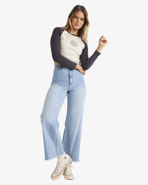 BRING THE SUN RAGLAN