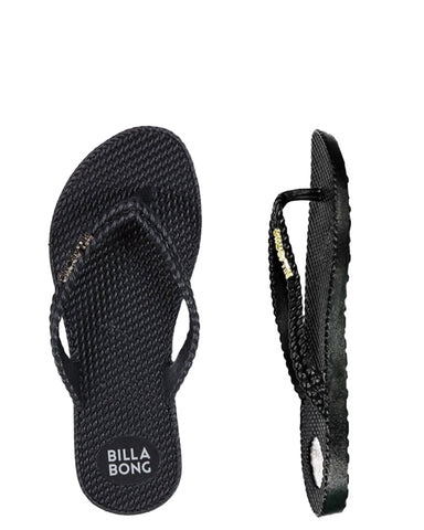 KICK BACK THONG