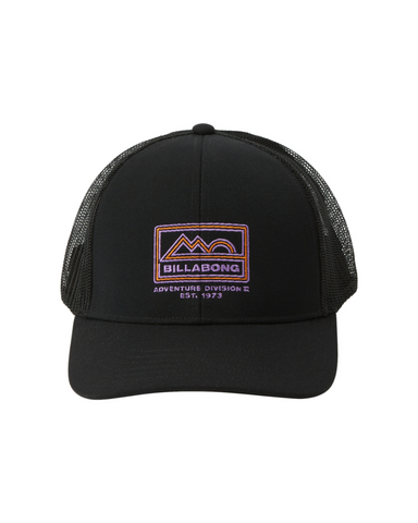 WALLED ADIV TRUCKER