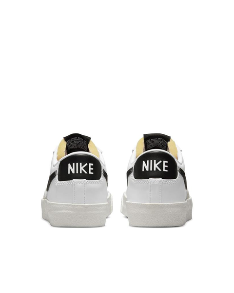 BLAZER LOW '77